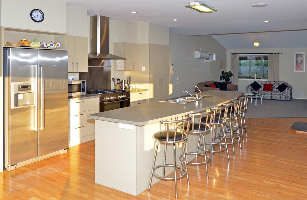 Villa Hunters Moon Mosgiel Exterior foto